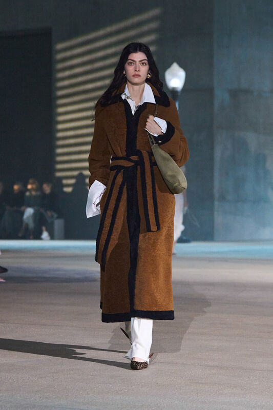 Dior Resort PO S27 013