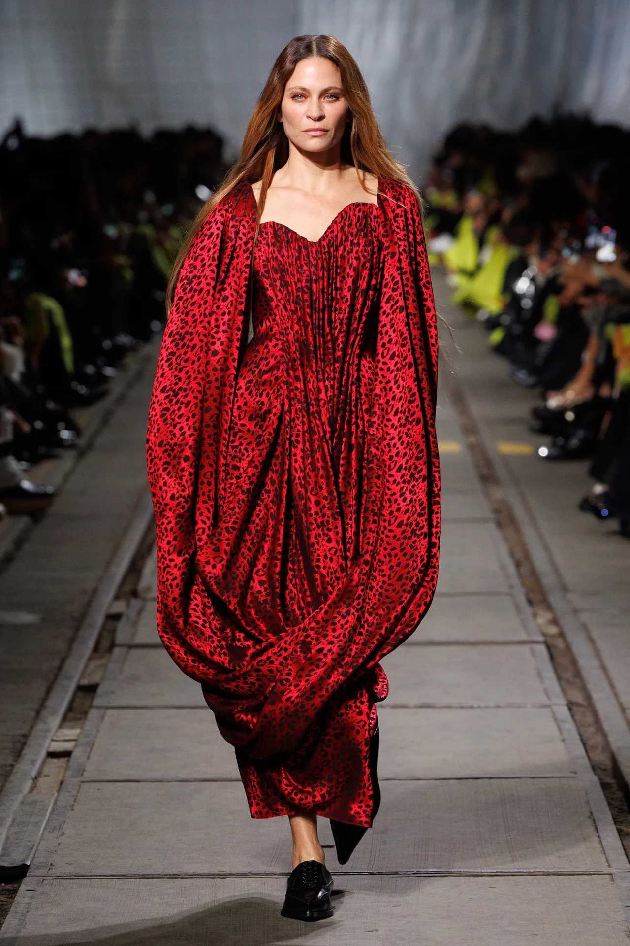 00019-alexander-mcqueen-fall-2024-ready-to-wear-credit-brand