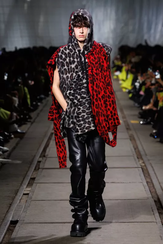 00018-alexander-mcqueen-fall-2024-ready-to-wear-credit-brand