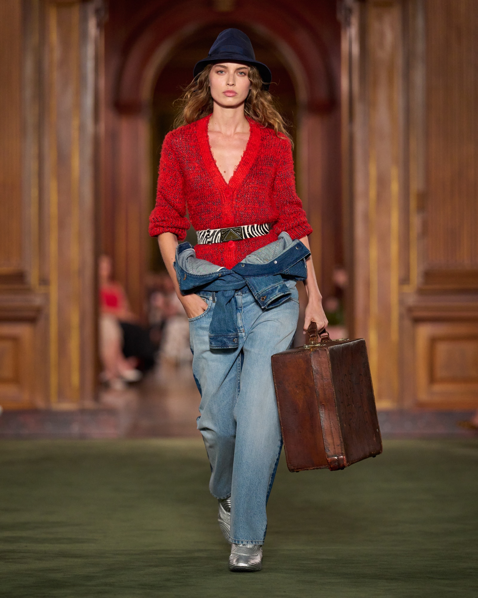 WOMEN_CRUISE_2027_Look_01