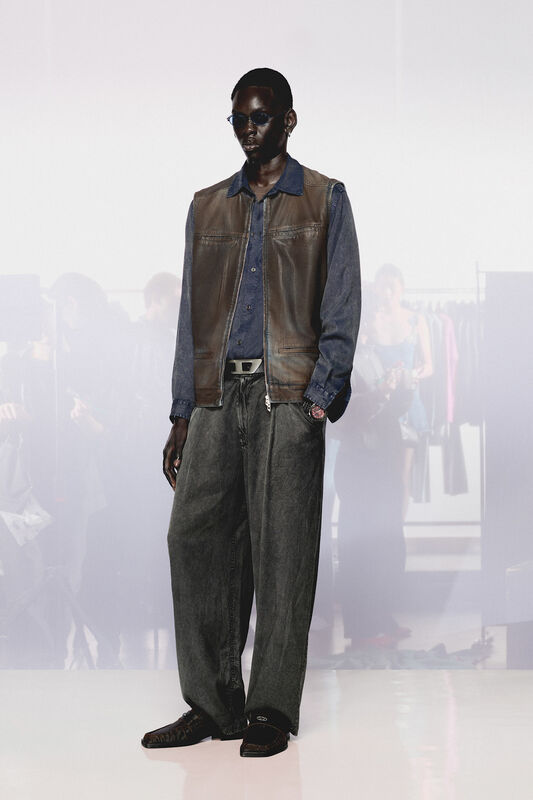 Diesel Resort PO S27 002