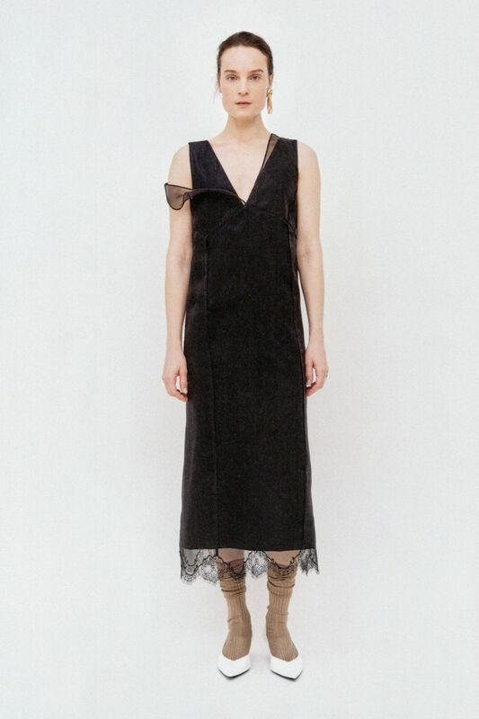 Carven PreFall PO F26 005