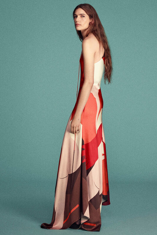 Victoria Beckham PreFall PO F26 030