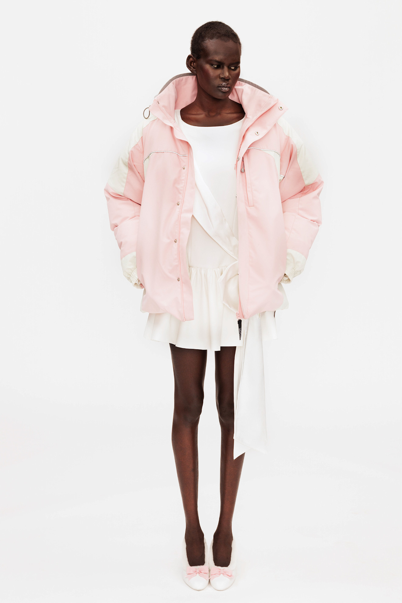 Sandy Liang Resort PO S27 010