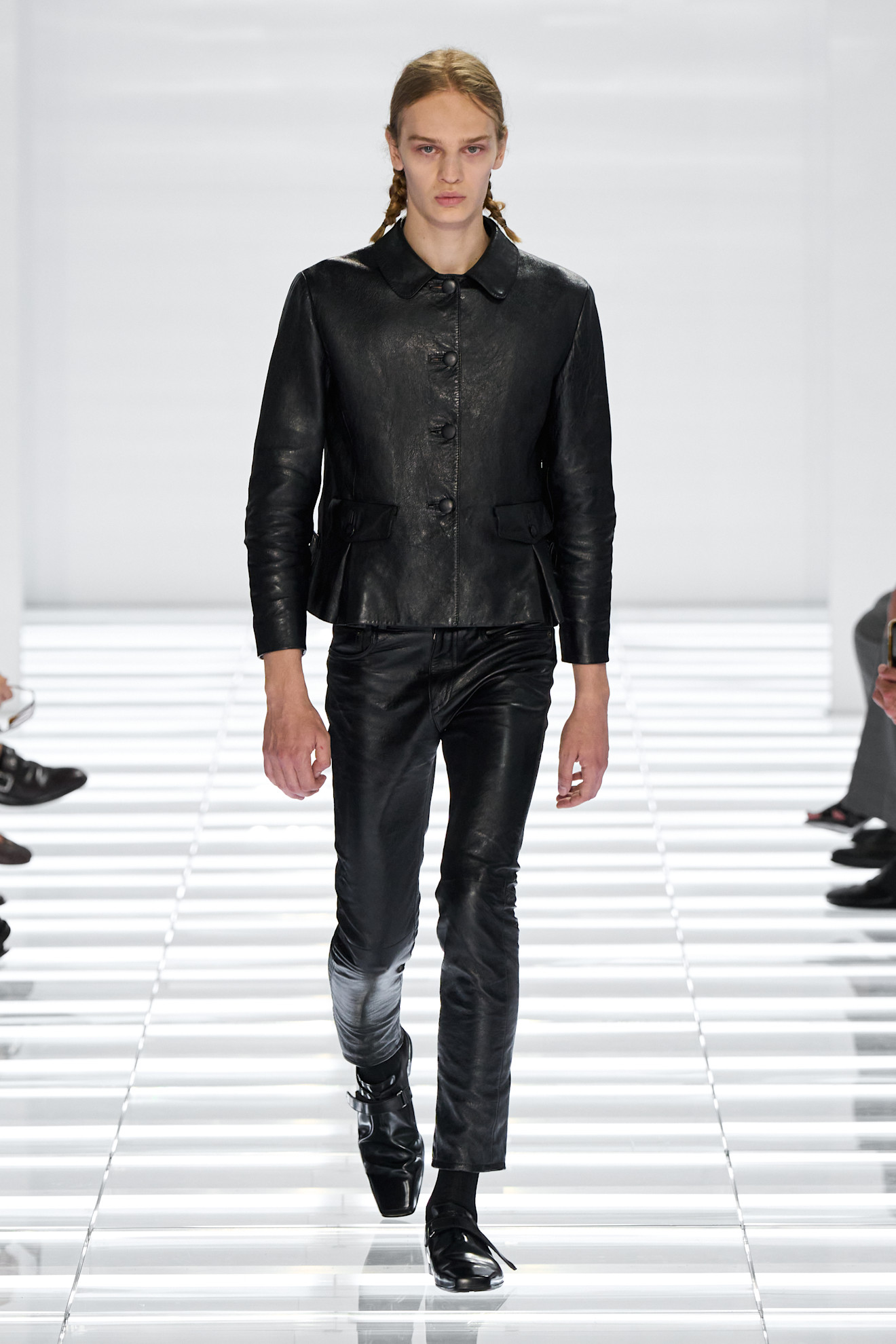Prada m S27 002