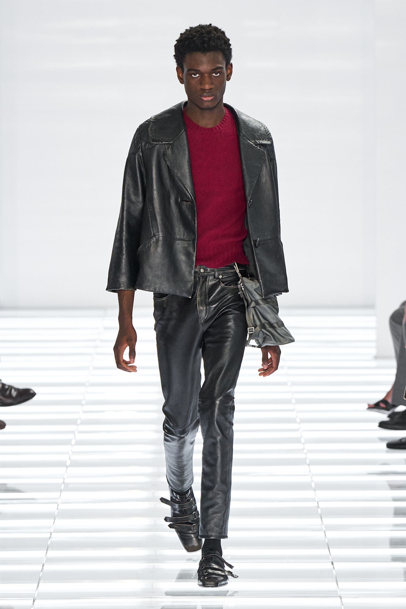 Prada m S27 016
