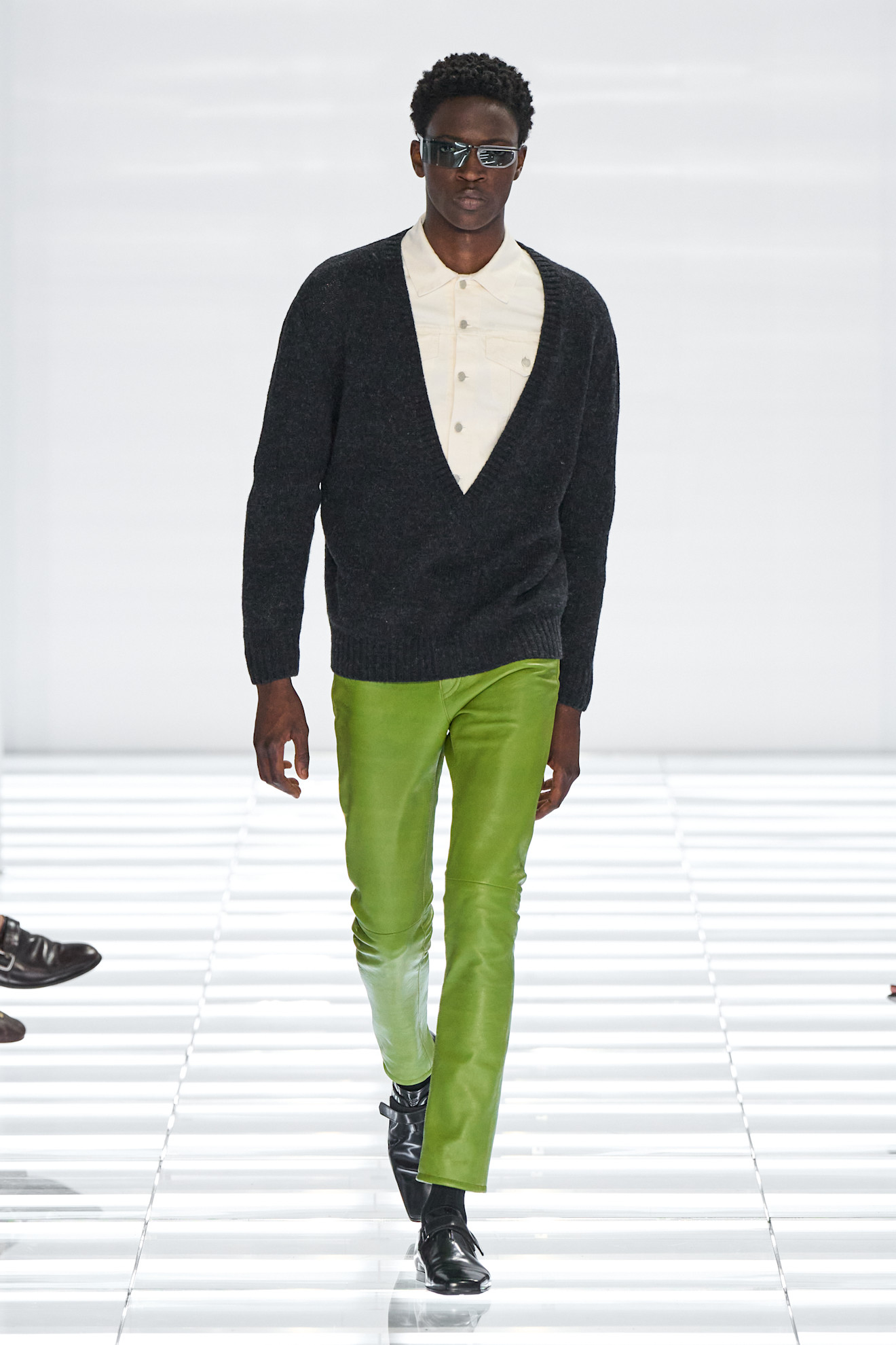 Prada m S27 022