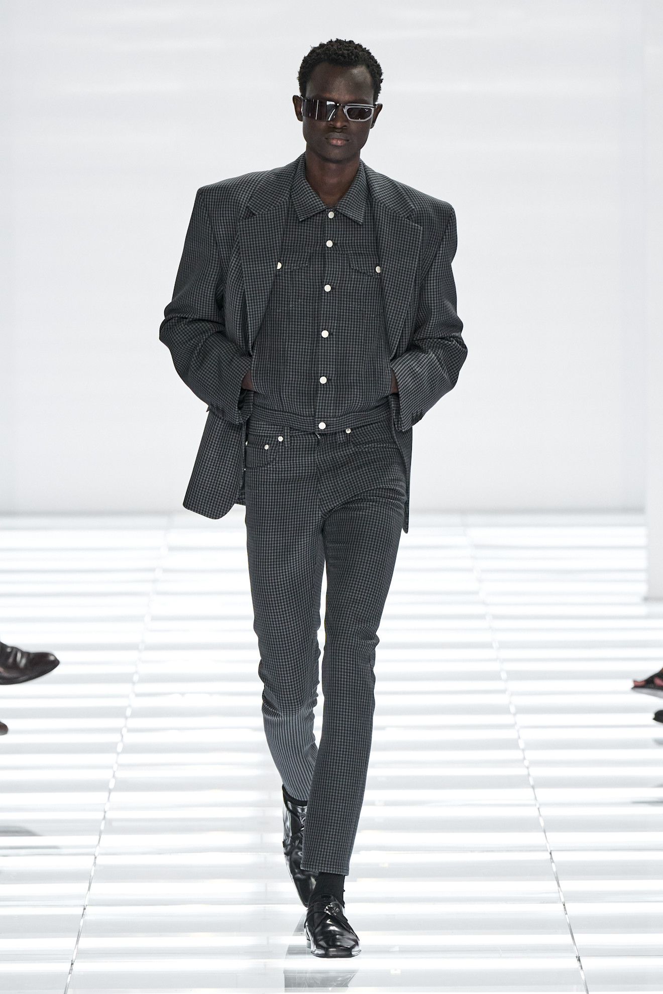Prada m S27 027