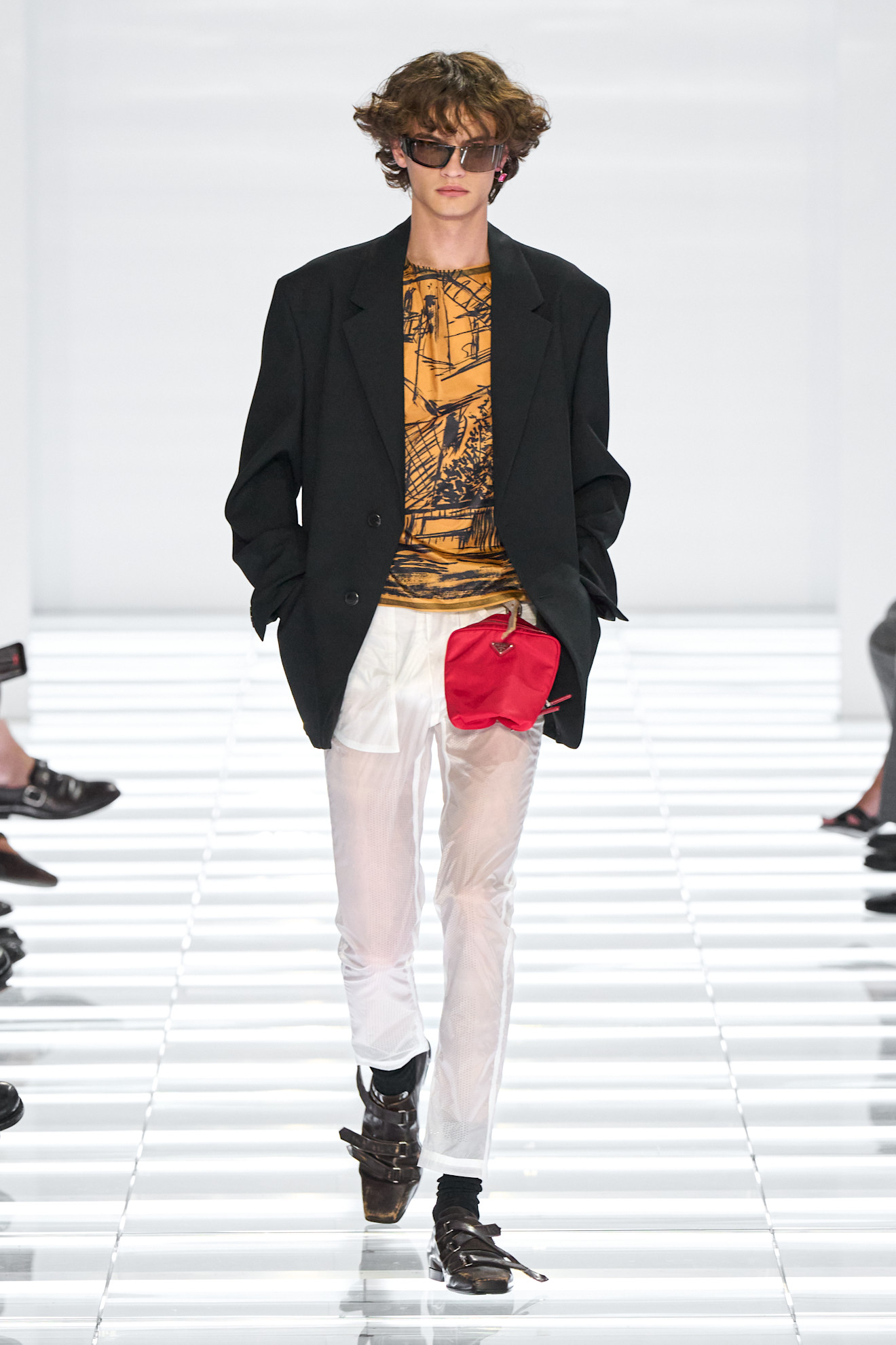 Prada m S27 033