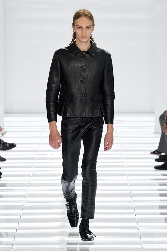 Prada m S27 002