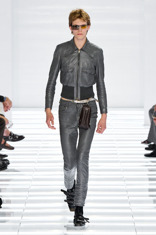Prada m S27 010