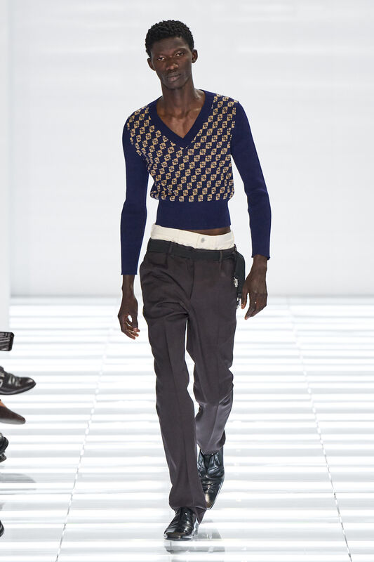 Prada m S27 040