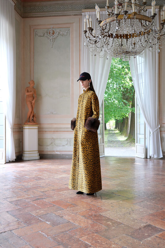 Valentino Resort PO S27 011