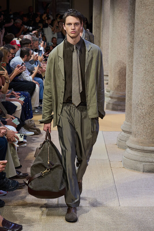 Giorgio Armani m S27 005
