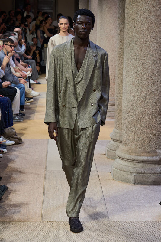 Giorgio Armani m S27 044