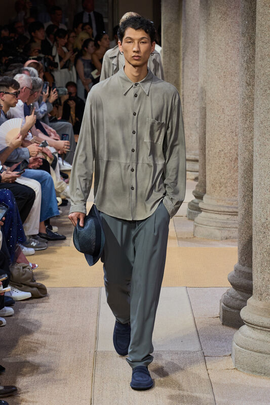 Giorgio Armani m S27 086