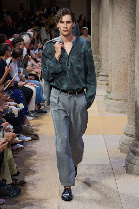 Giorgio Armani m S27 103