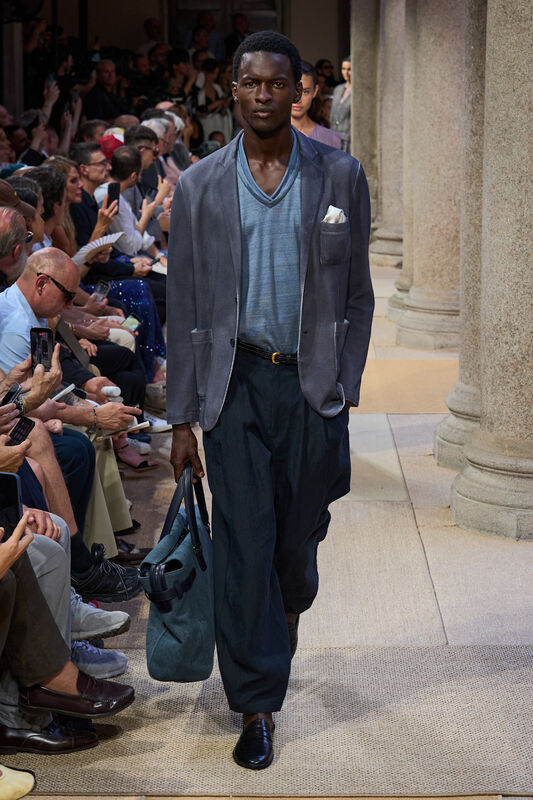 Giorgio Armani m S27 111