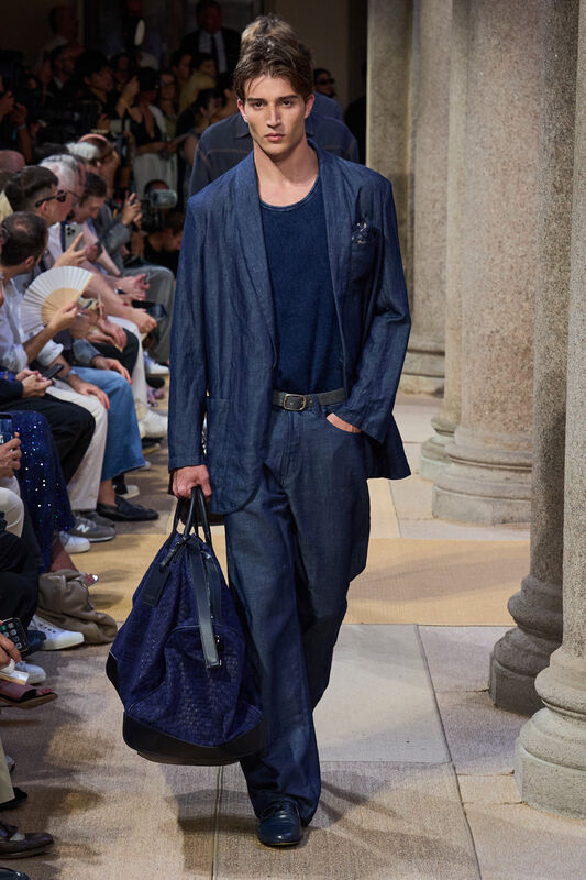Giorgio Armani m S27 123