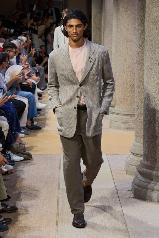 Giorgio Armani m S27 133