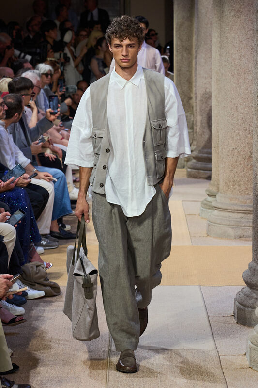 Giorgio Armani m S27 136