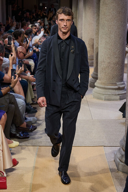Giorgio Armani m S27 153