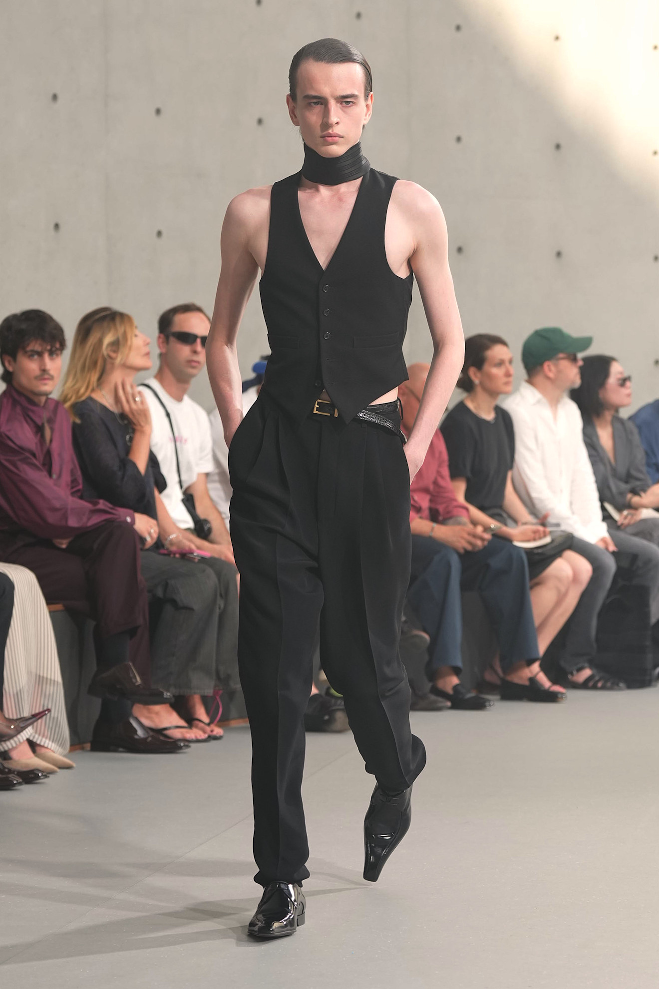 Saint Laurent m S27 012