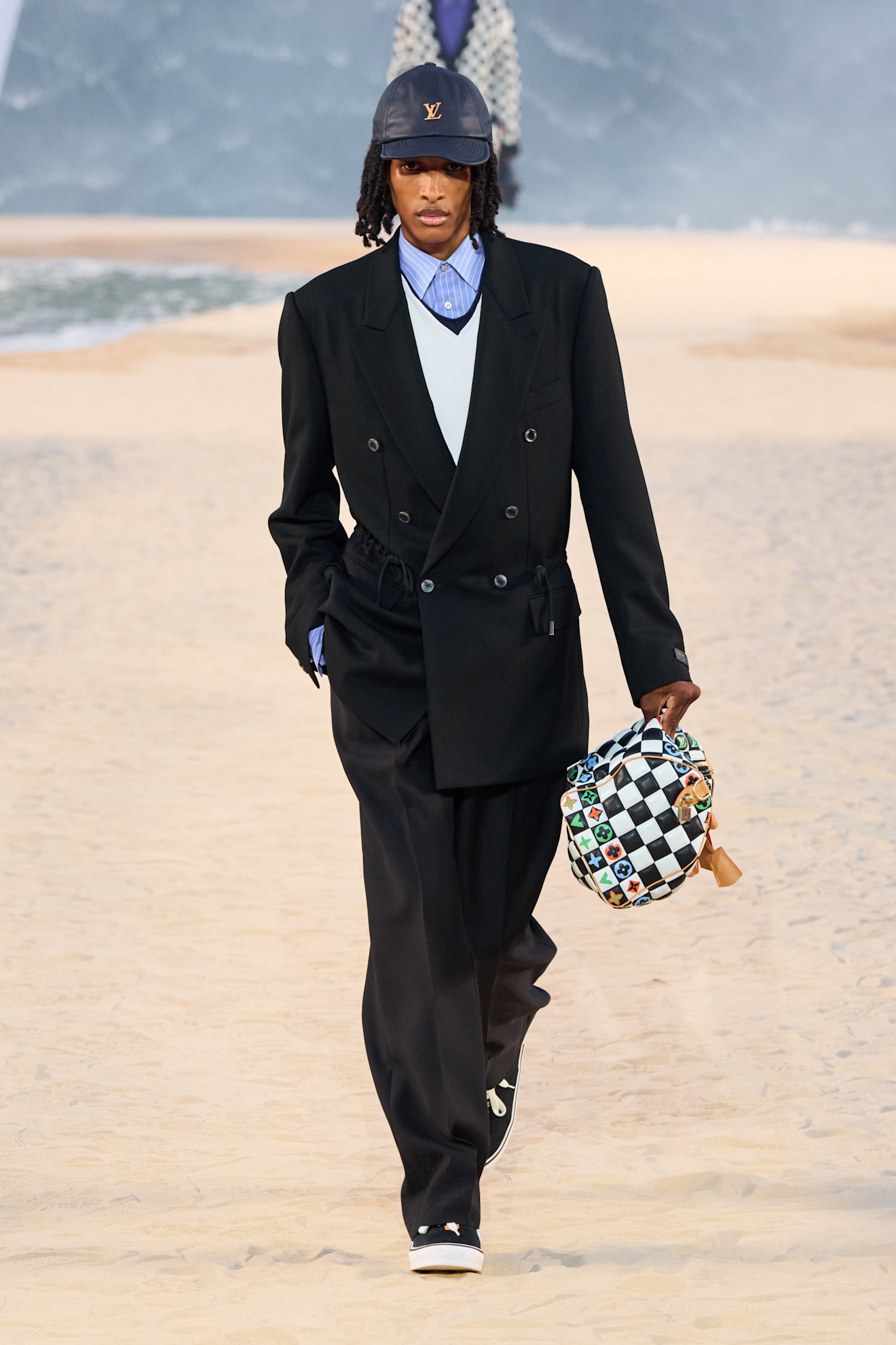 Vuitton m S27 001