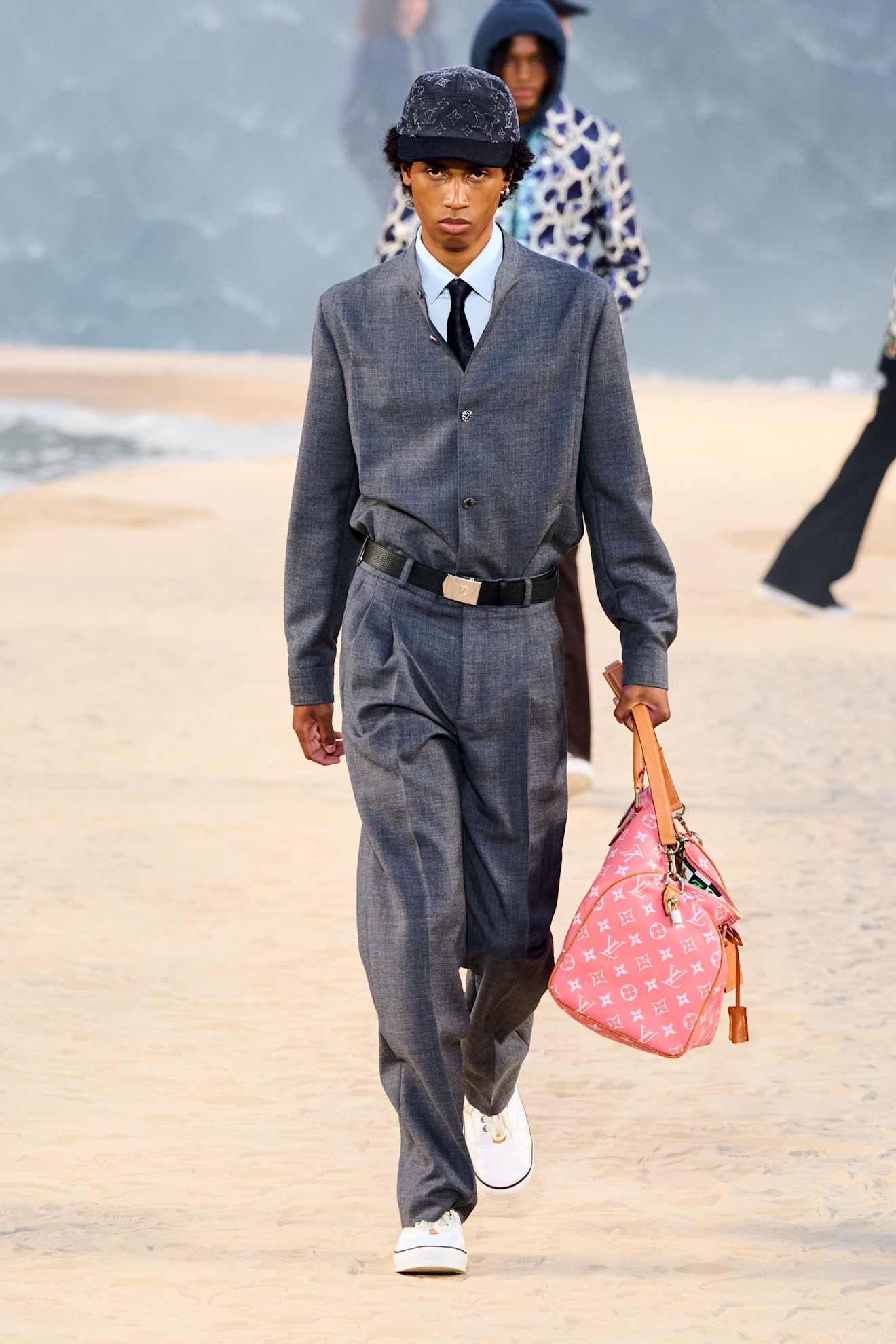 Vuitton m S27 008