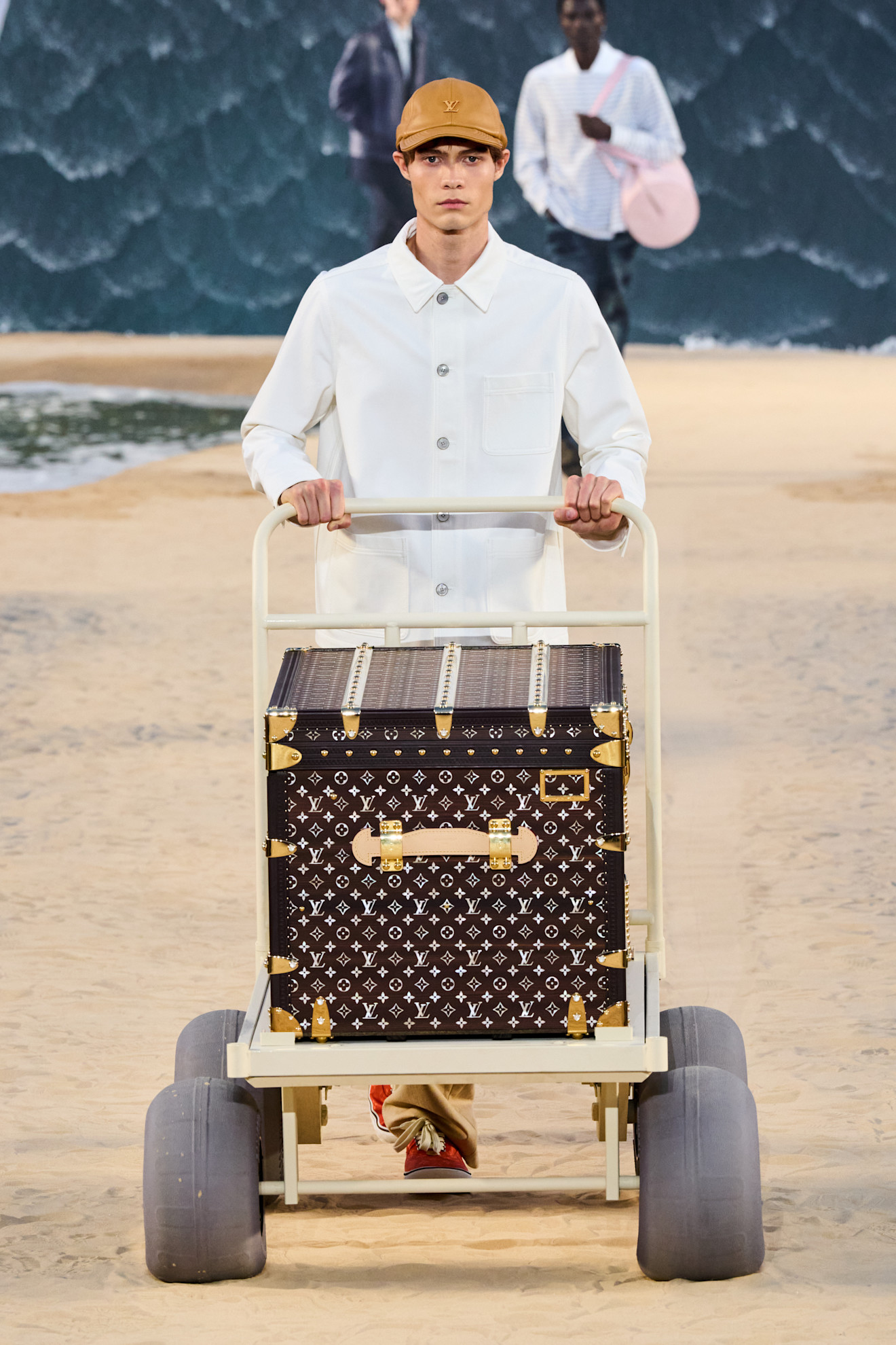 Vuitton m S27 012