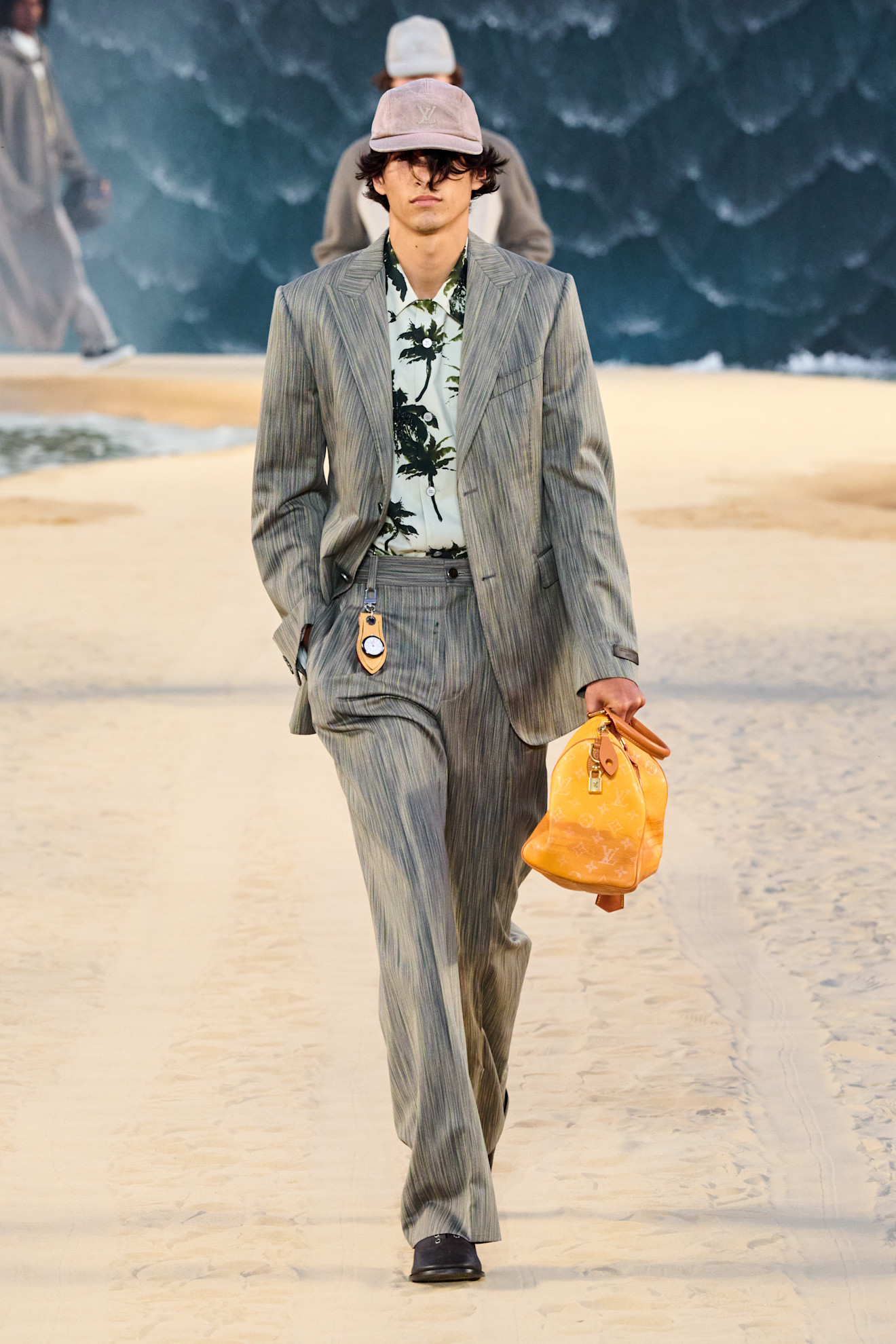 Vuitton m S27 038