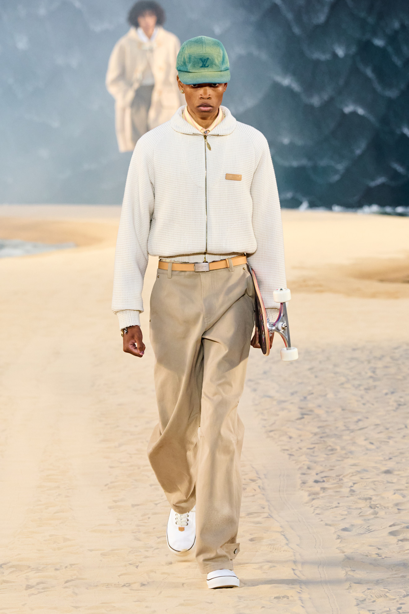 Vuitton m S27 044
