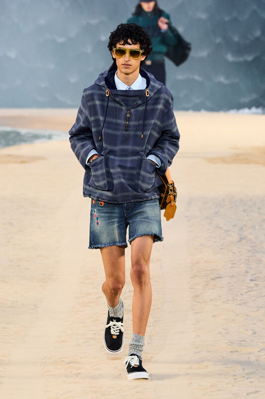 Vuitton m S27 027