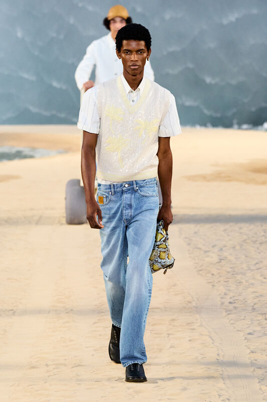 Vuitton m S27 050