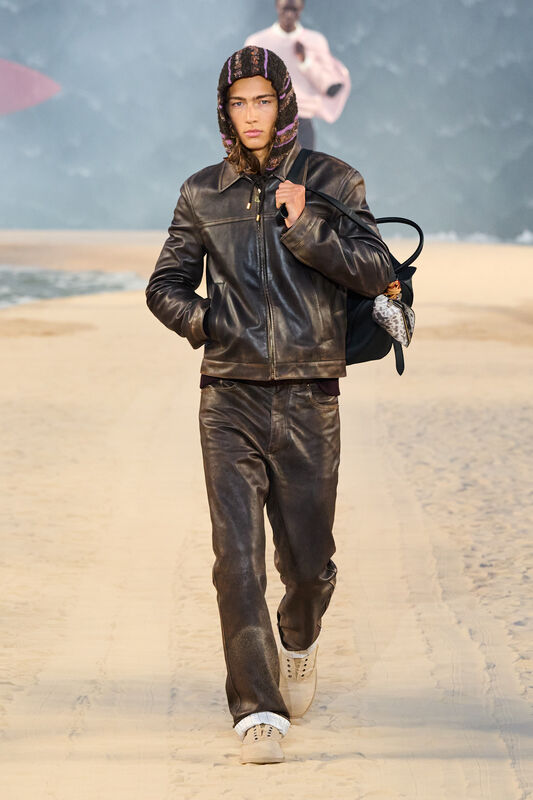 Vuitton m S27 076