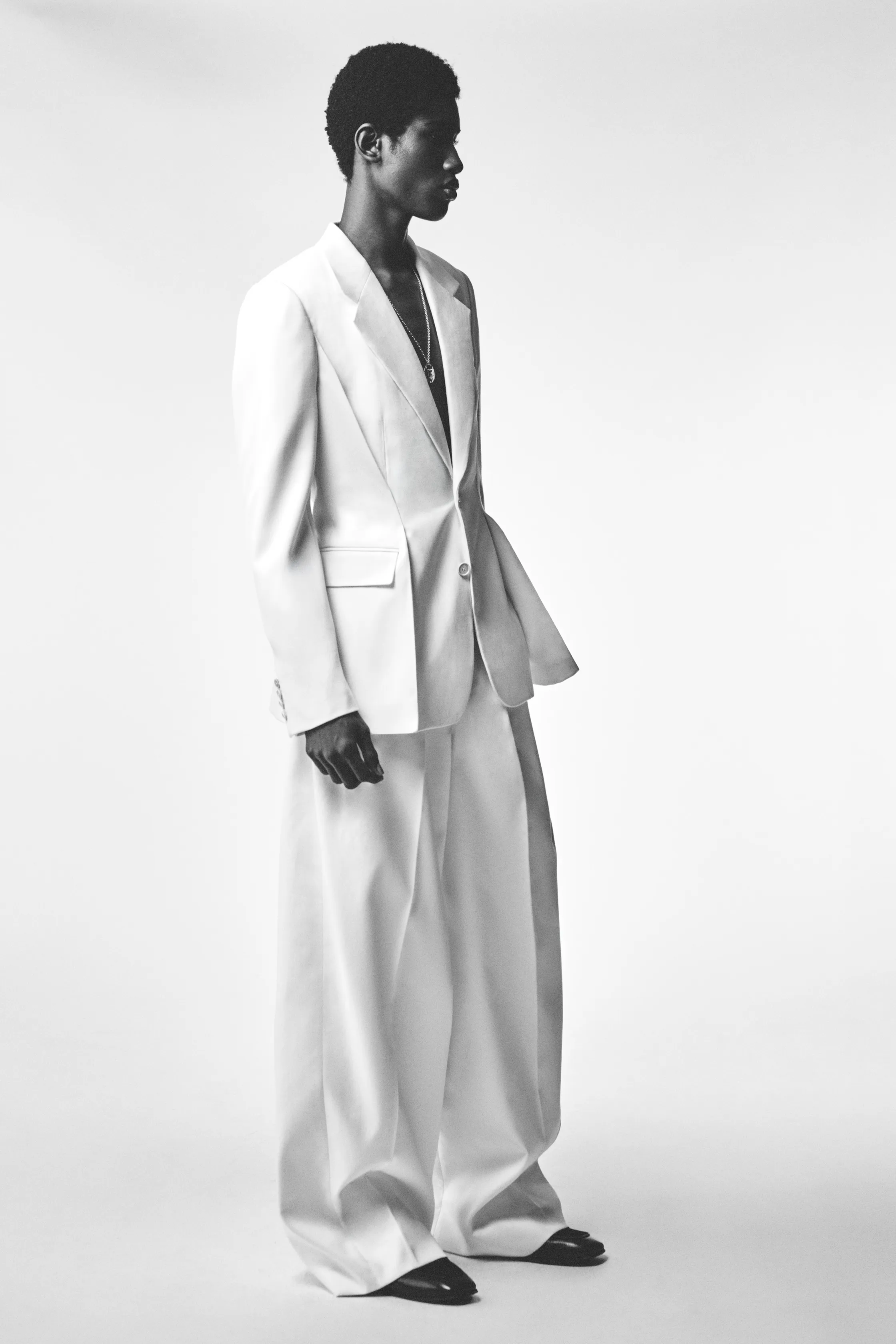 00034-givenchy-spring-2027-menswear-credit-brand