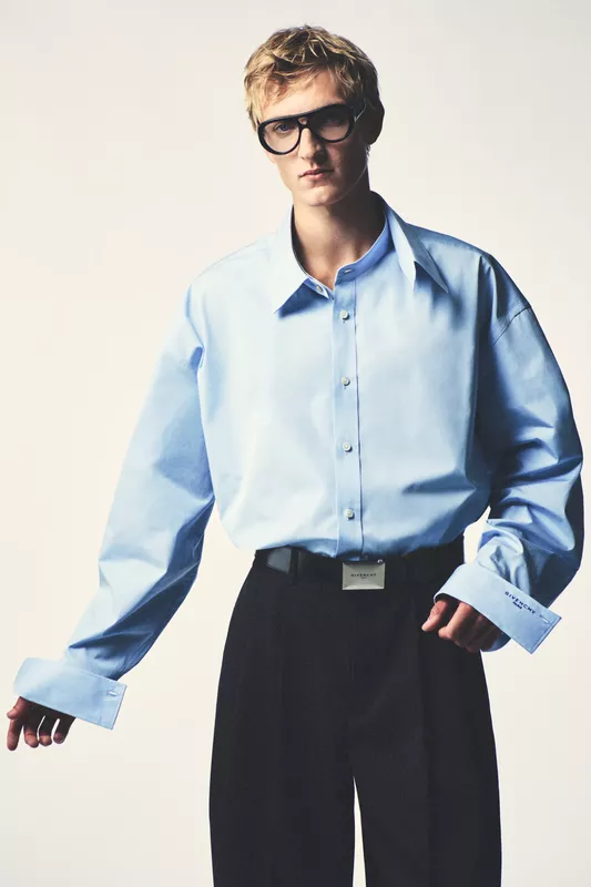00005-givenchy-spring-2027-menswear-credit-brand