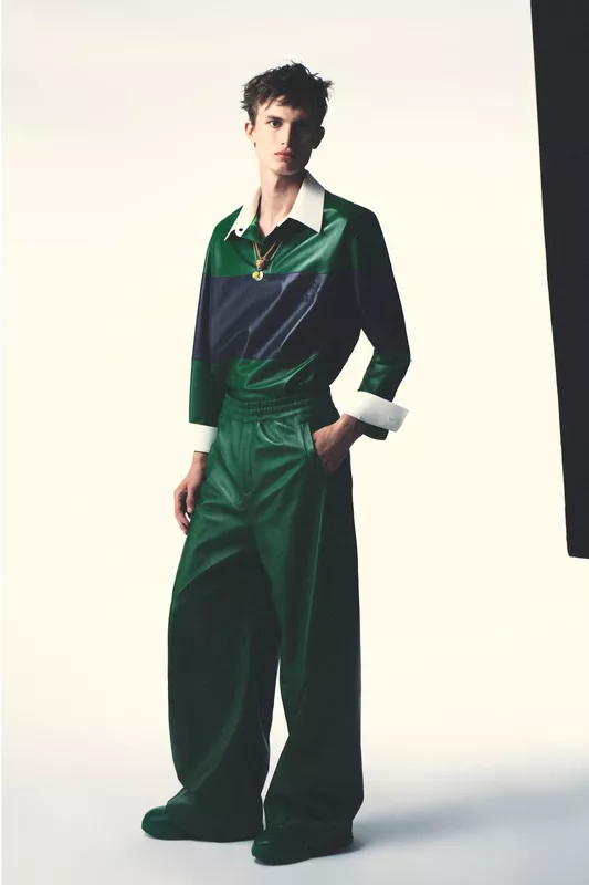 00019-givenchy-spring-2027-menswear-credit-brand