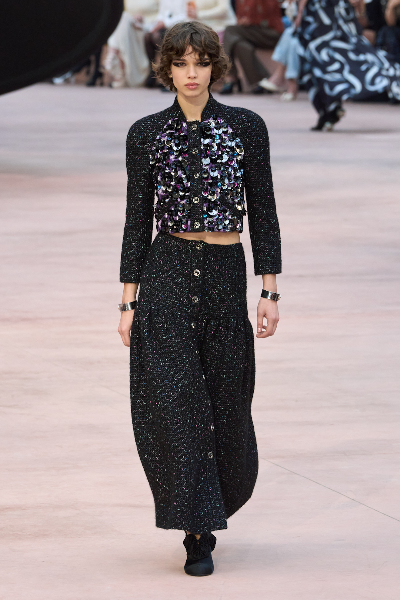 Chanel F25 052