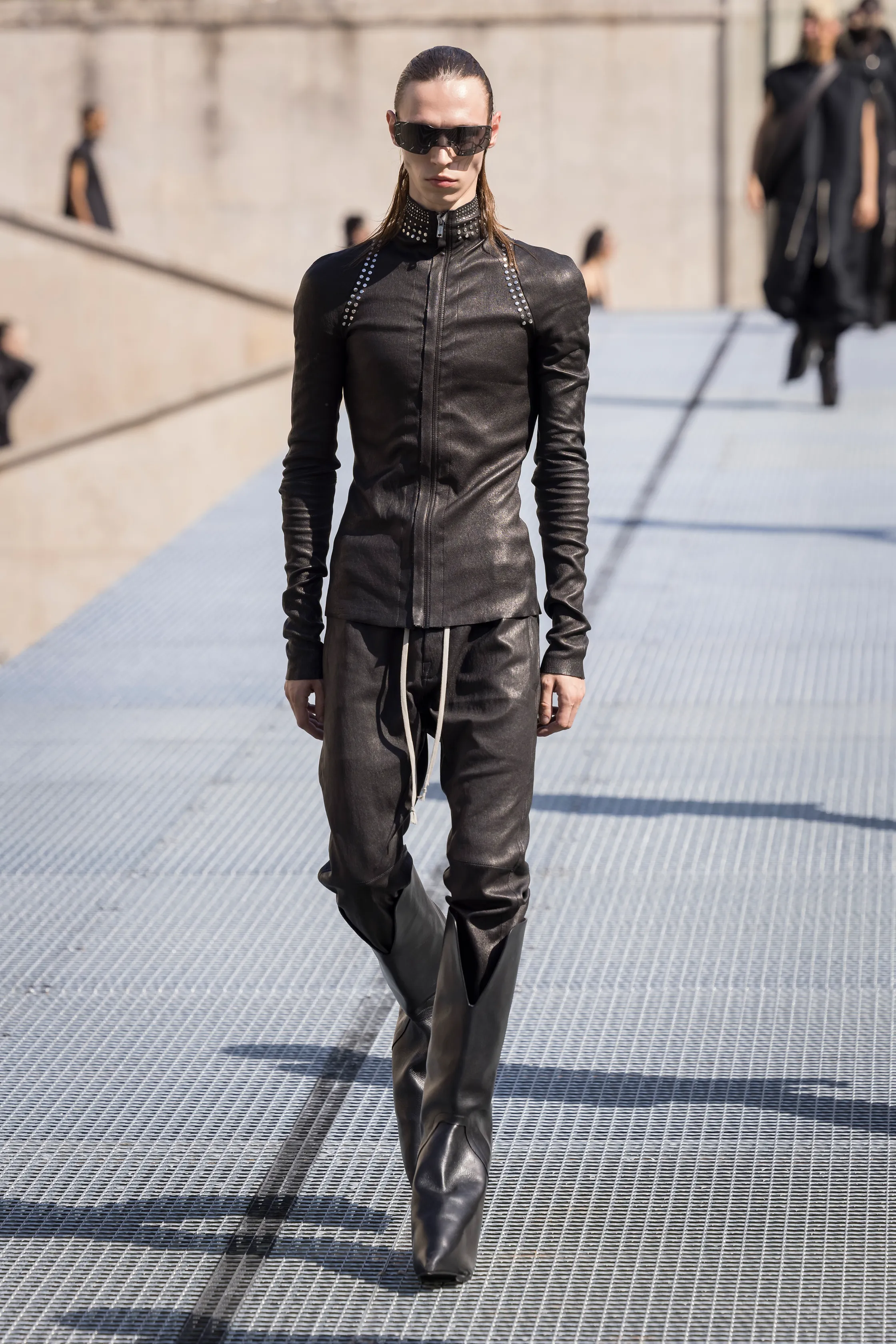 00047-rick-owens-spring-2027-menswear-credit-brand