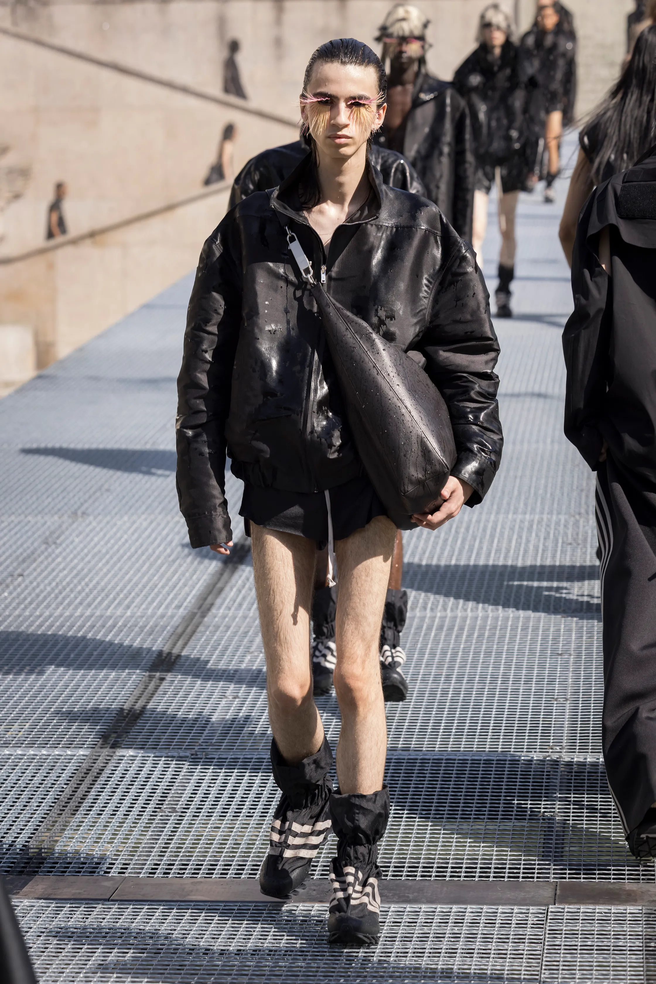00061-rick-owens-spring-2027-menswear-credit-brand