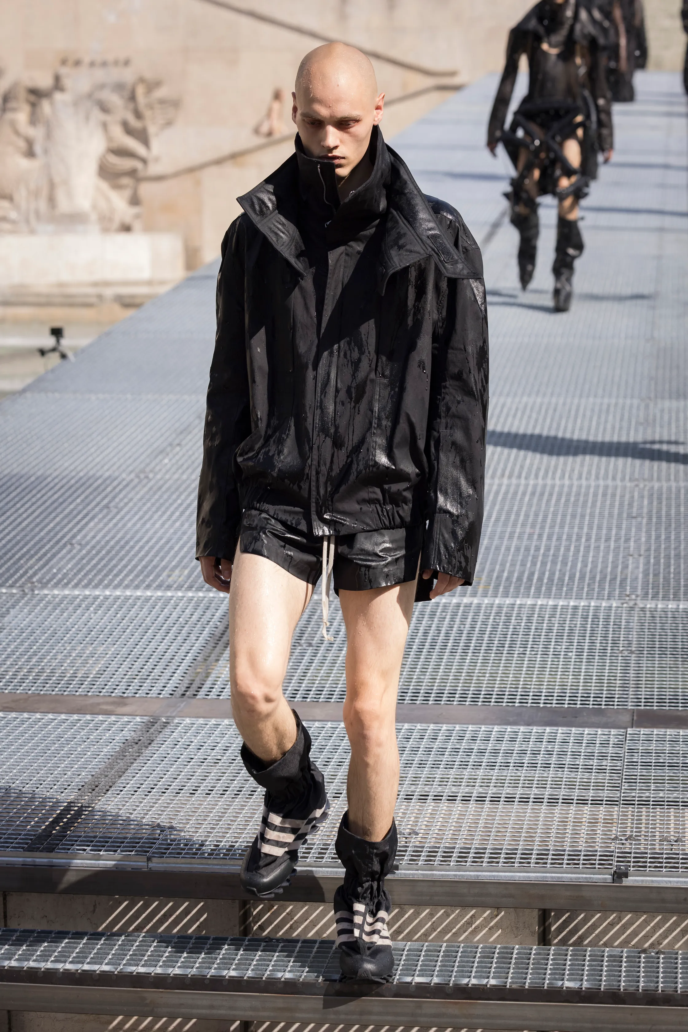 00066-rick-owens-spring-2027-menswear-credit-brand