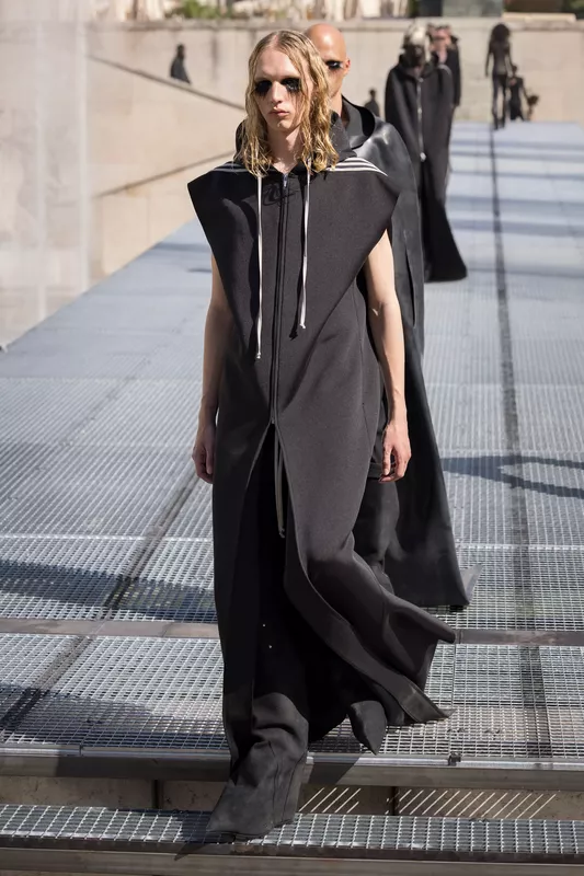 00023-rick-owens-spring-2027-menswear-credit-brand