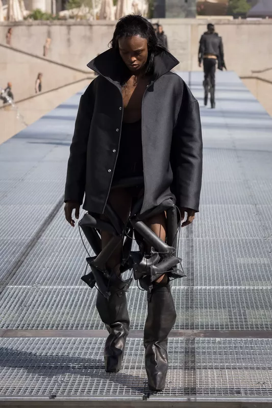 00034-rick-owens-spring-2027-menswear-credit-brand