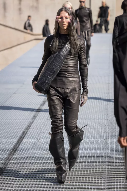 00045-rick-owens-spring-2027-menswear-credit-brand