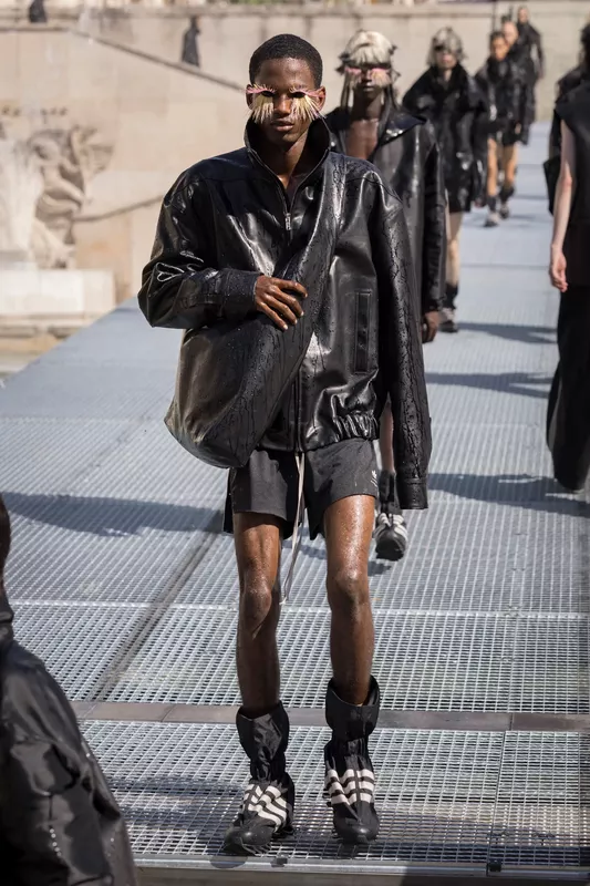 00062-rick-owens-spring-2027-menswear-credit-brand