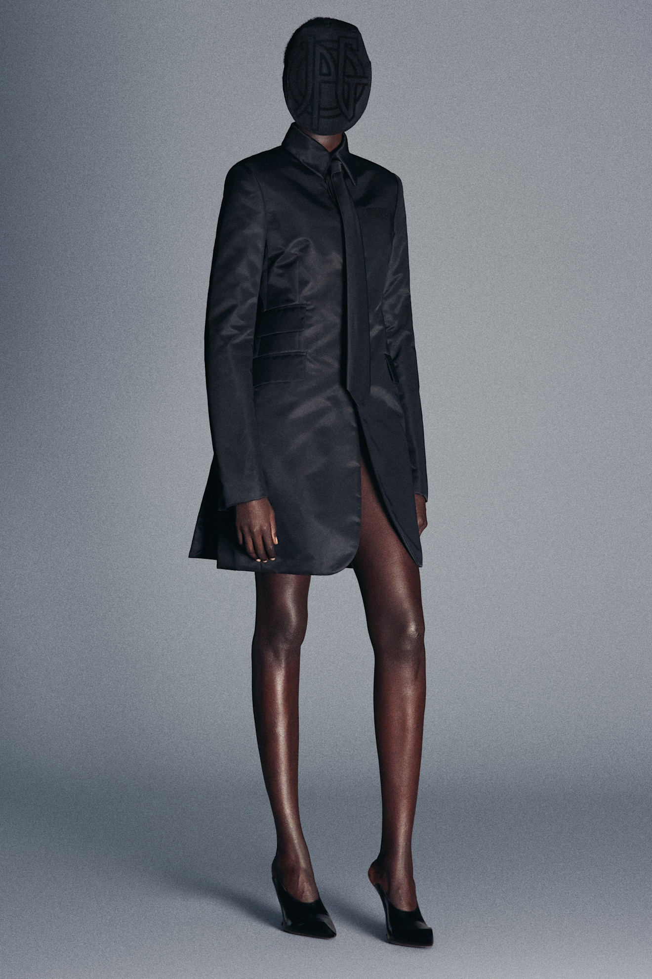 Gaultier Resort PO S27 031