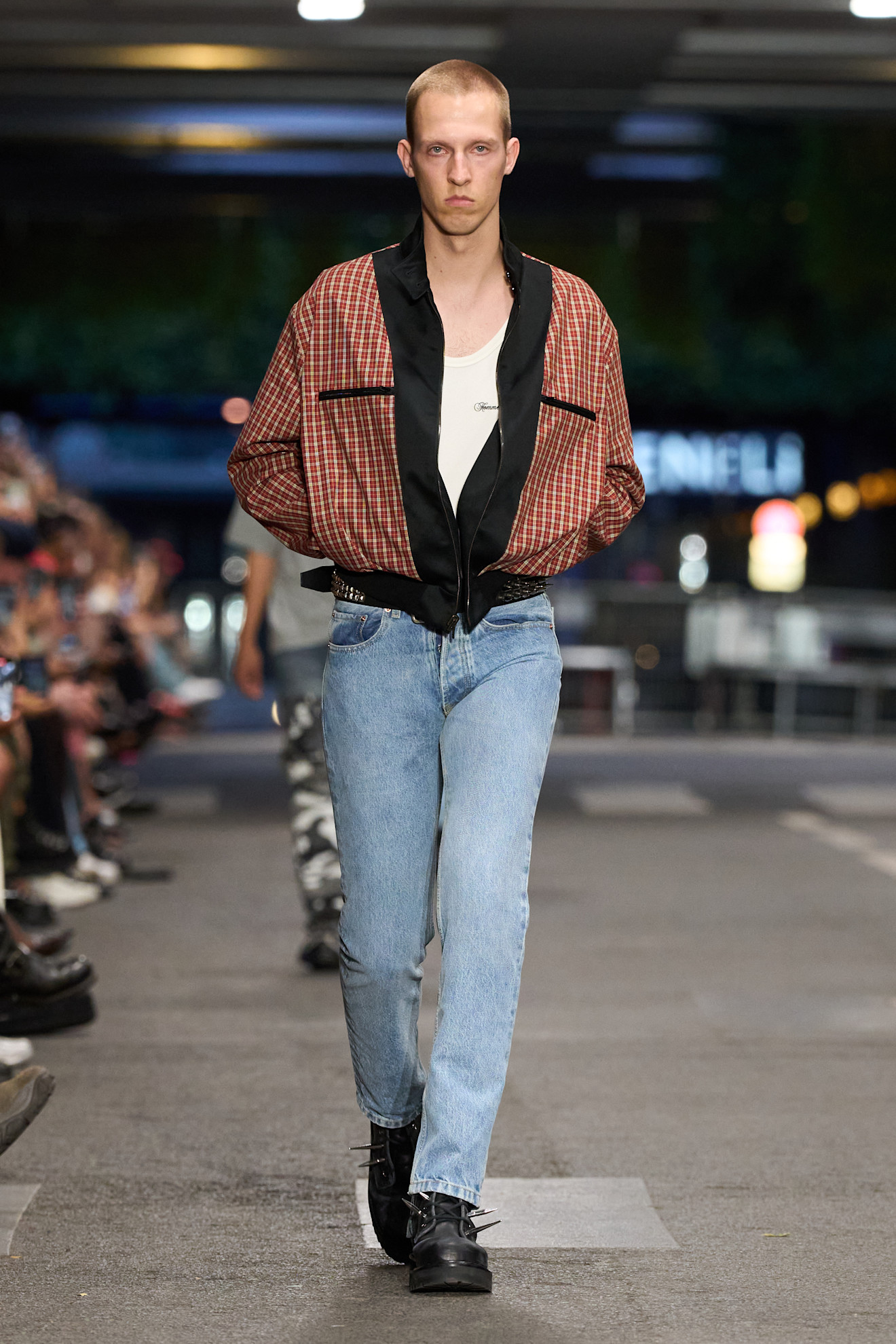 Vetements m S27 025