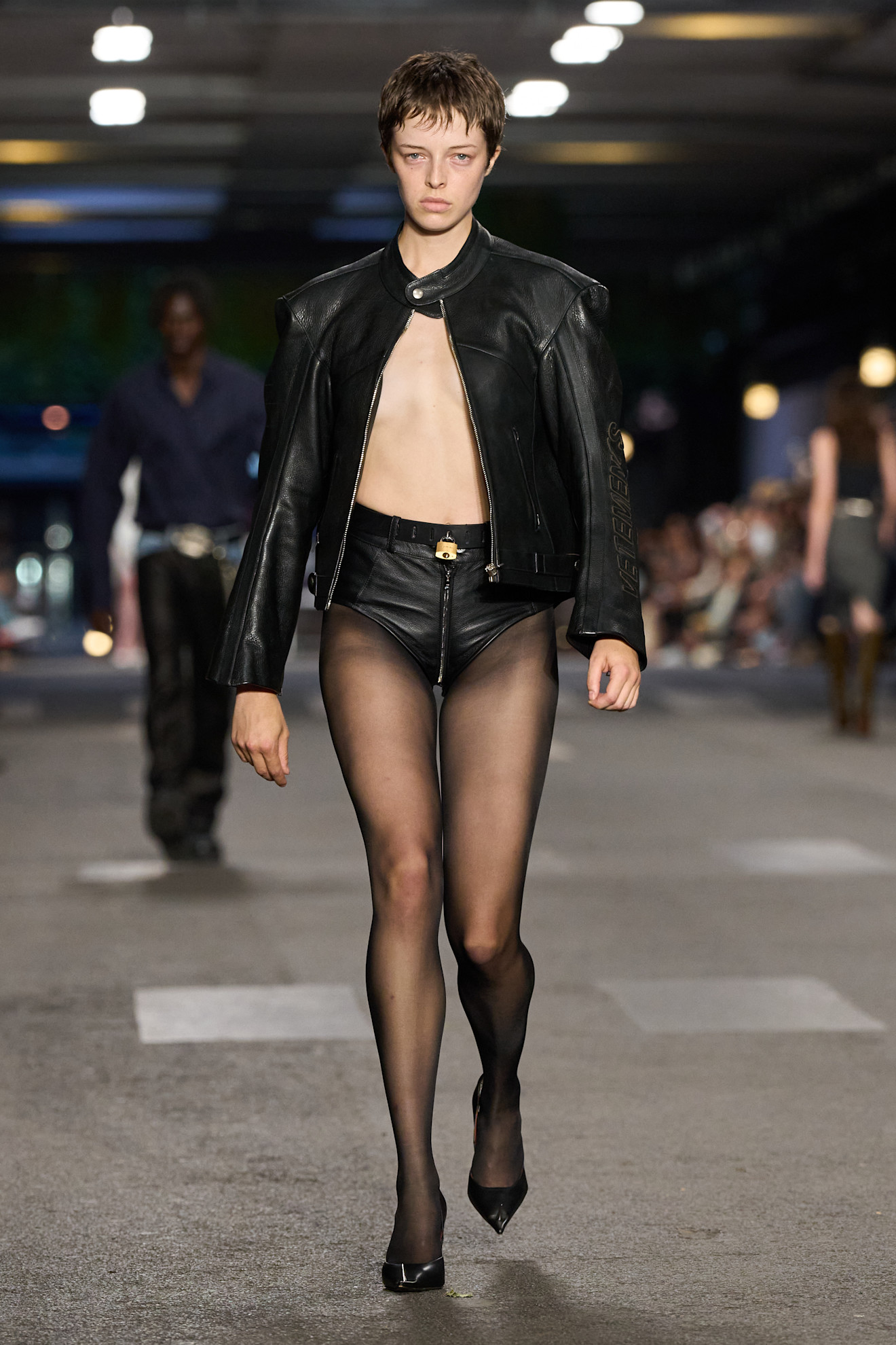 Vetements m S27 038