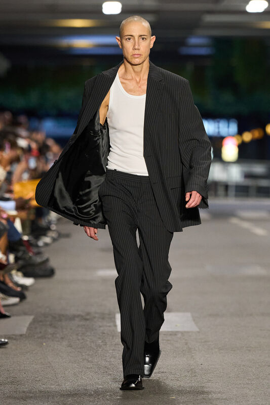 Vetements m S27 002